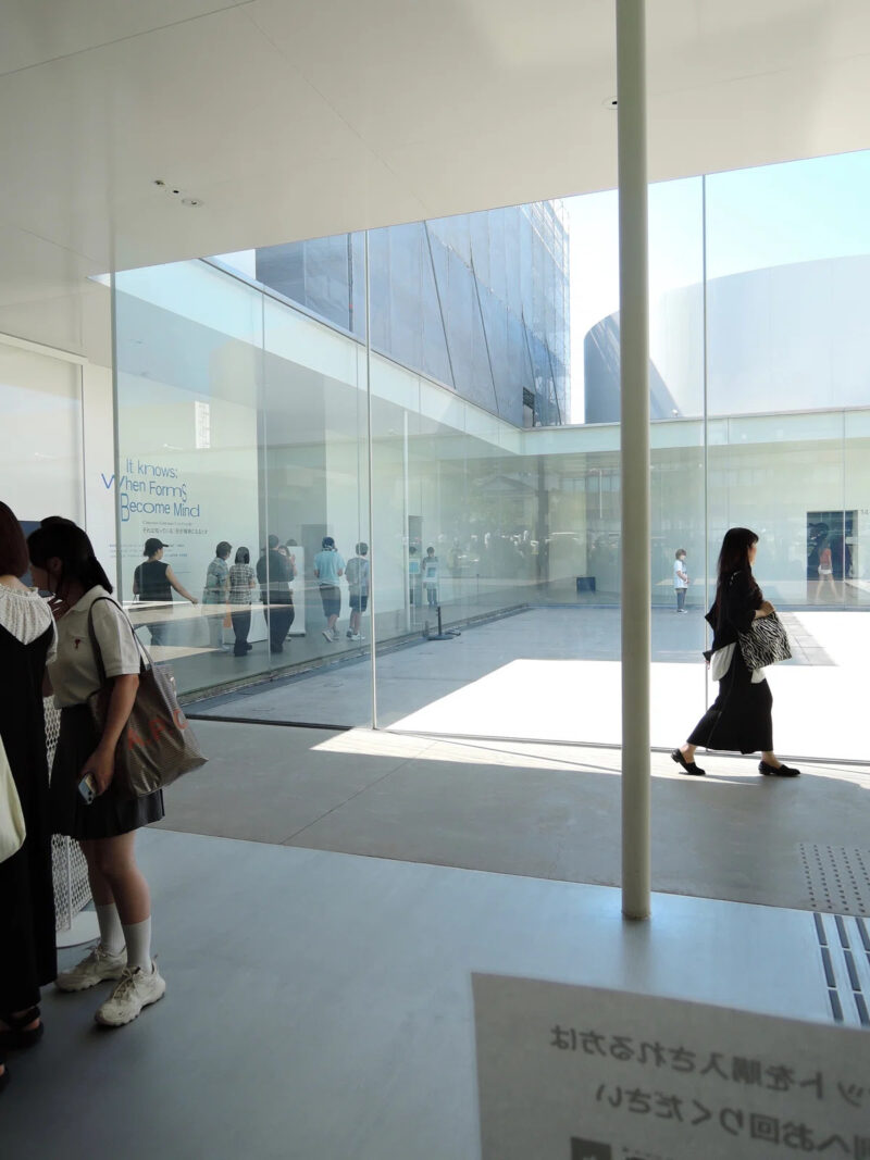 SANAA (妹島和世＋西沢立衛）が設計した金沢21世紀美術館 21st Century Museum of Contemporary Art, Kanazawa DesignSANAA-5